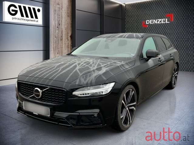2022' Volvo V90 photo #2