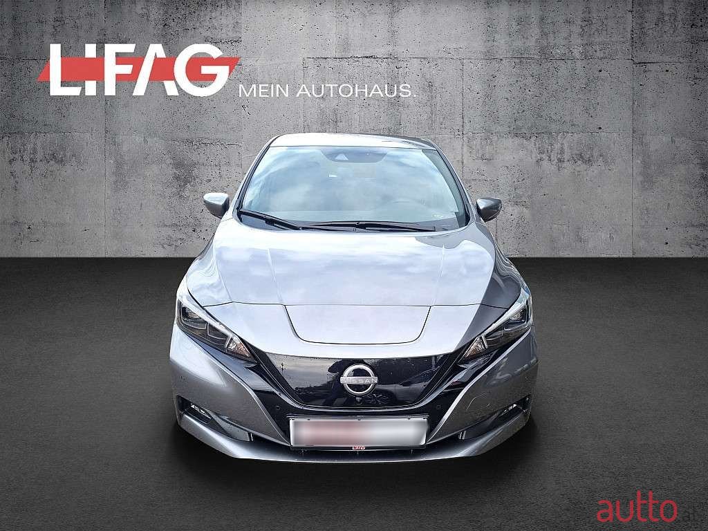 2023' Nissan Leaf photo #3