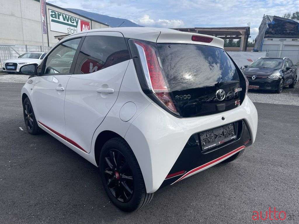 2018' Toyota Aygo photo #3