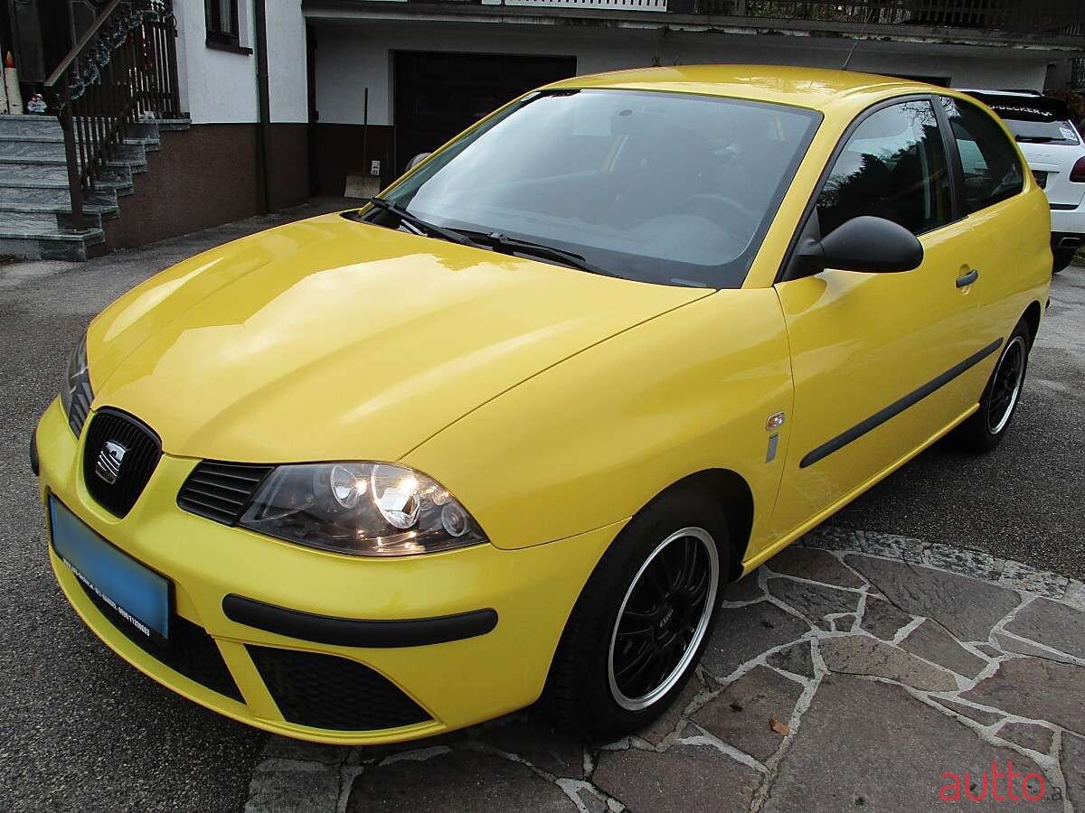 2008' SEAT Ibiza photo #1