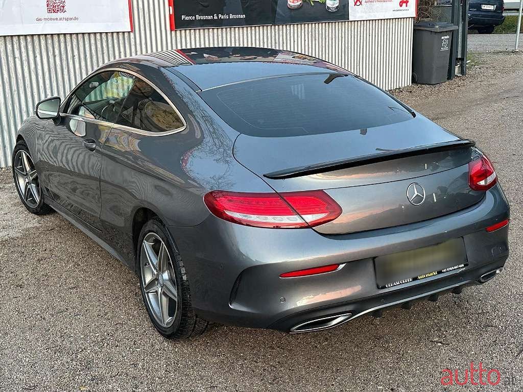 2016' Mercedes-Benz C-Klasse photo #5