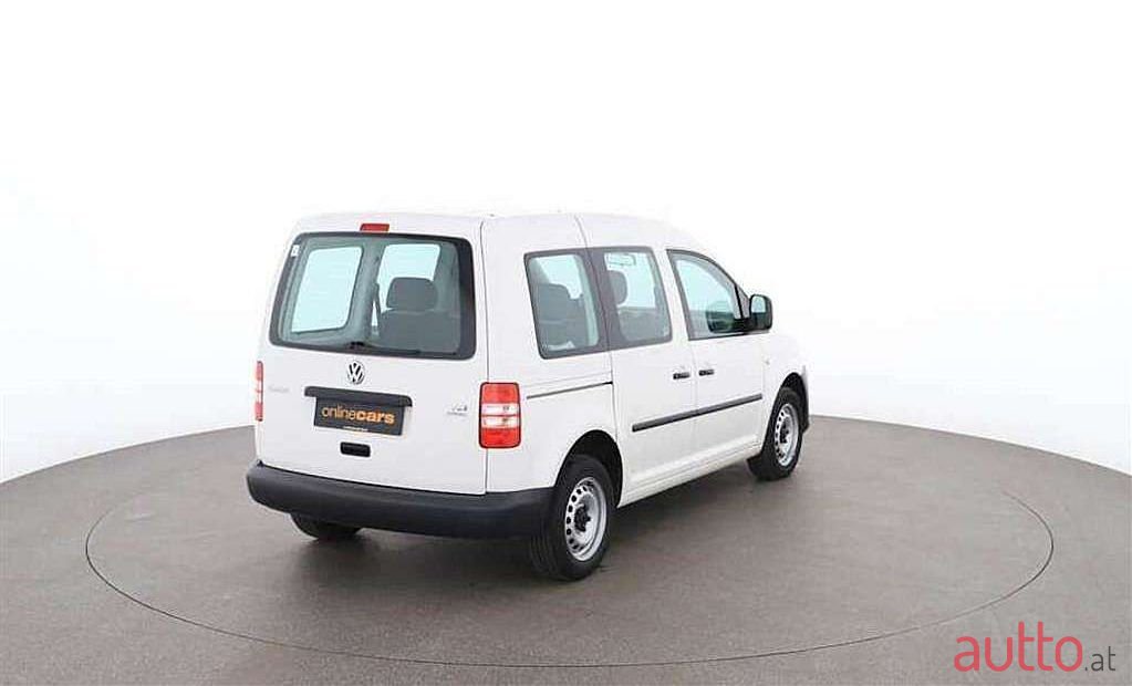 2013' Volkswagen Caddy photo #2