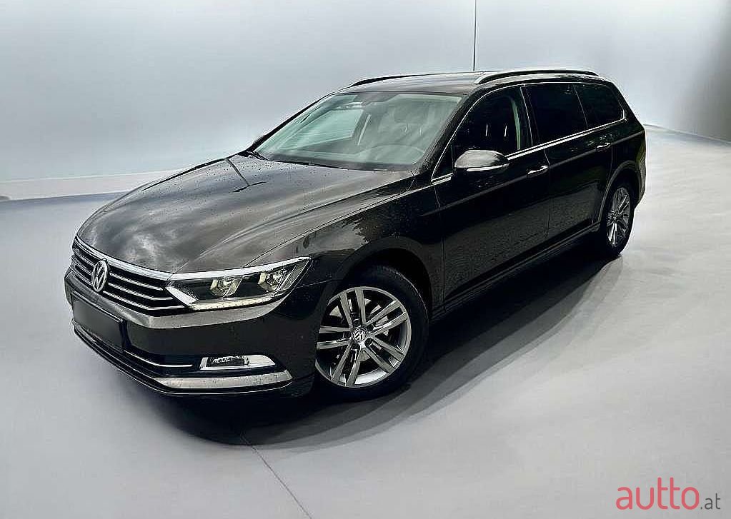 2017' Volkswagen Passat photo #5