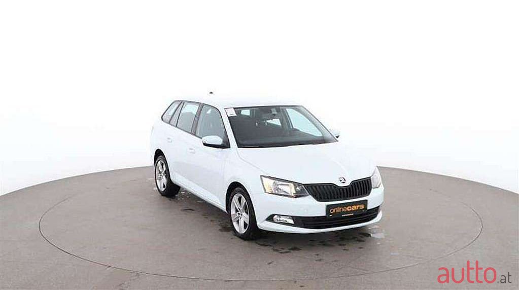 2018' Skoda Fabia photo #5