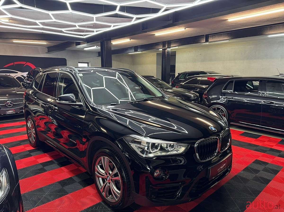 2017' BMW X1 photo #1