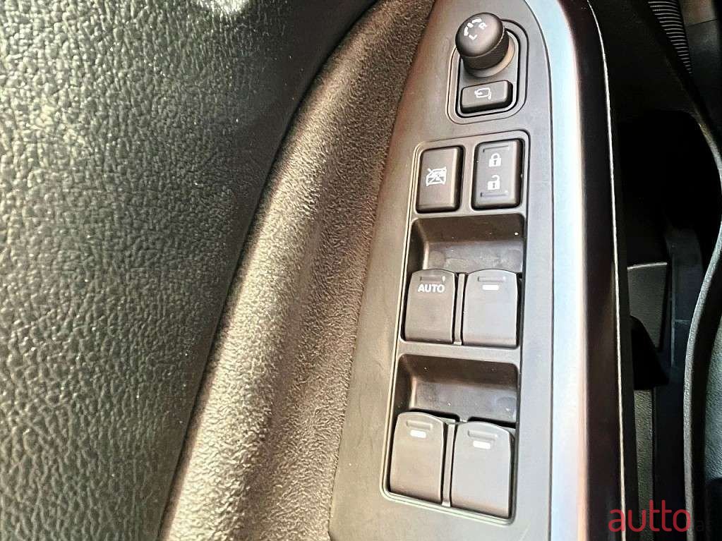 2022' Suzuki Vitara photo #3