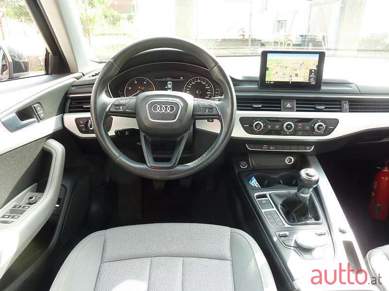 2017' Audi A4 photo #4
