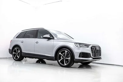 2021' Audi Q7
