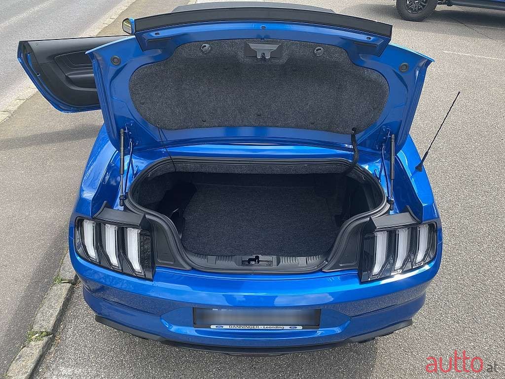 2021' Ford Mustang photo #6