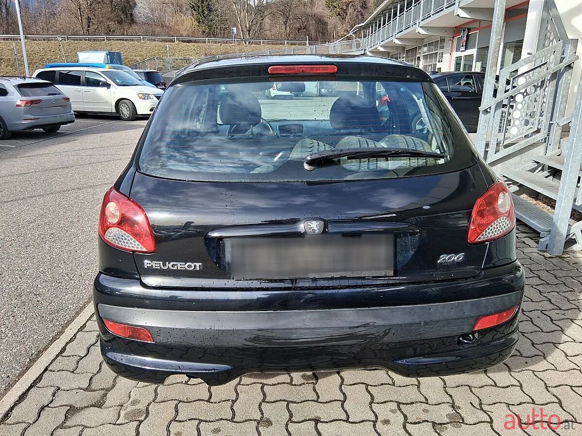 2010' Peugeot 206 photo #4
