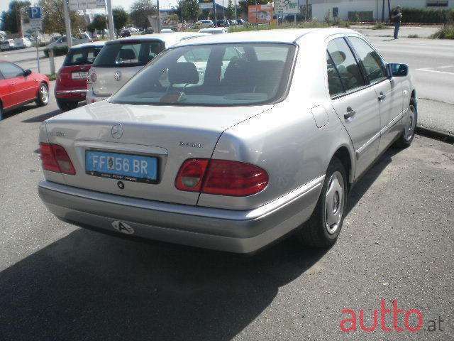 1995' Mercedes-Benz E-Klasse photo #3
