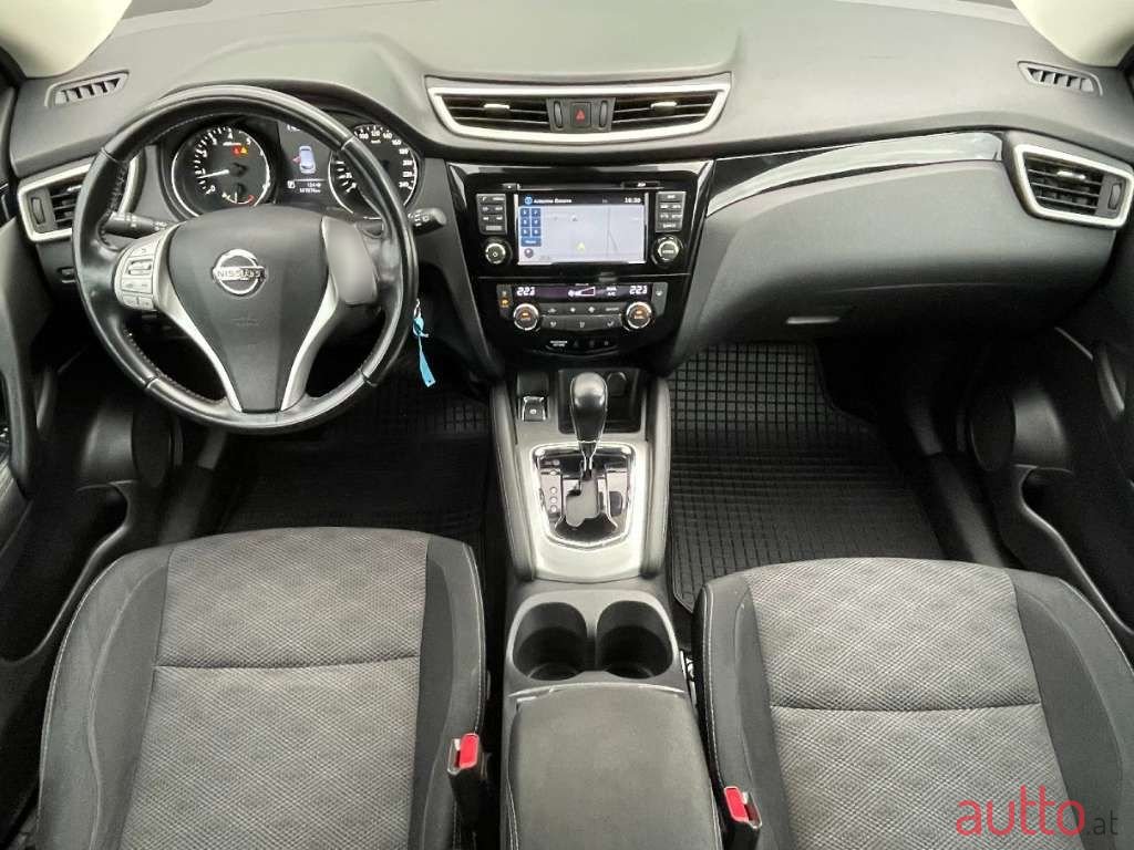 2015' Nissan Qashqai photo #2