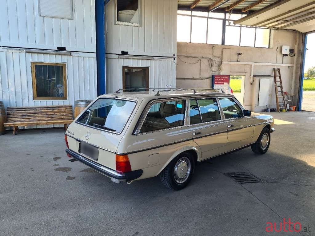 1985' Mercedes-Benz 230TE W123 photo #5