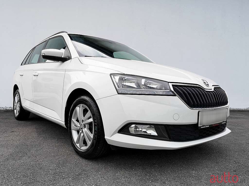 2019' Skoda Fabia photo #4