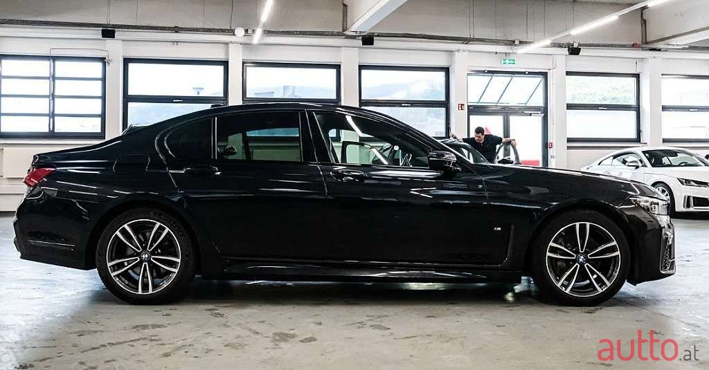 2021' BMW 7Er-Reihe photo #5