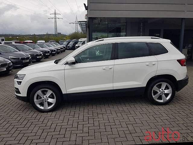 2020' Skoda Karoq photo #2