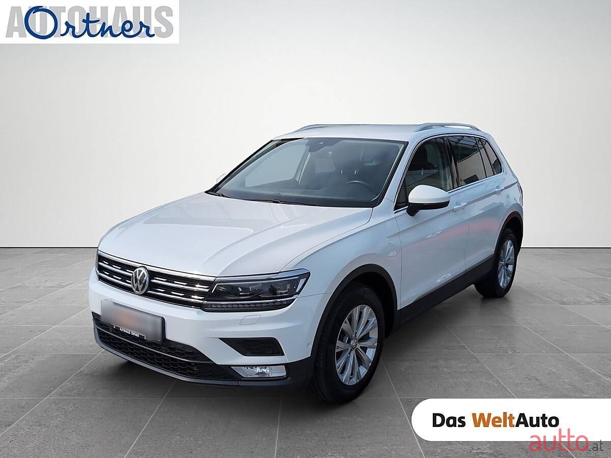 2017' Volkswagen Tiguan photo #1
