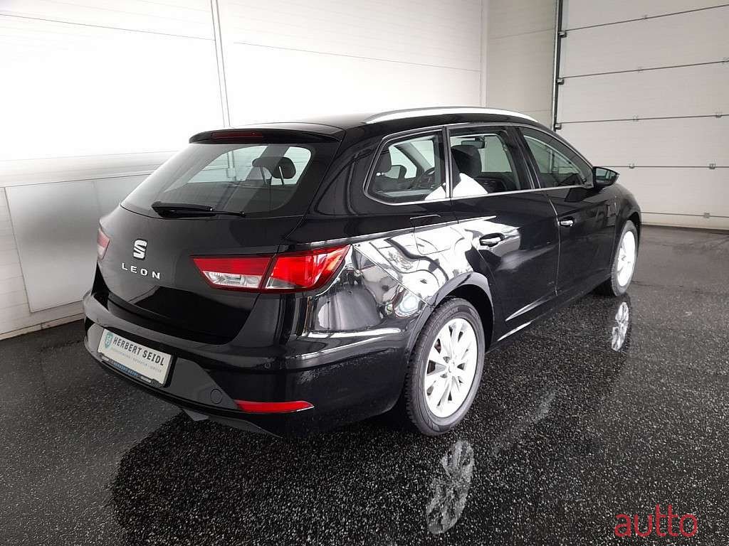 2018' SEAT Leon photo #1