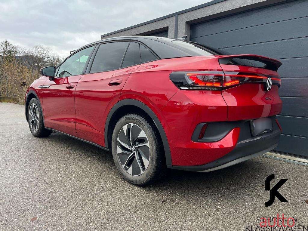 2022' Volkswagen ID.5 photo #2