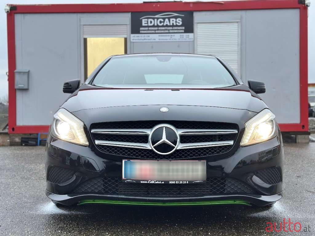 2013' Mercedes-Benz A-Klasse photo #2