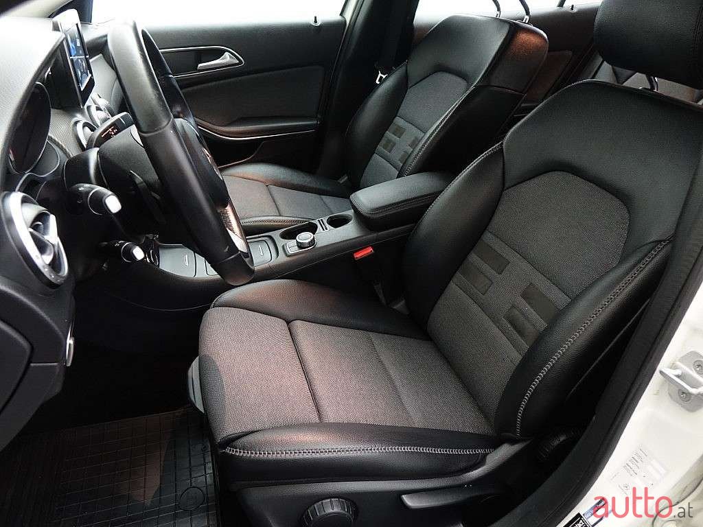 2016' Mercedes-Benz Gla-Klasse photo #4