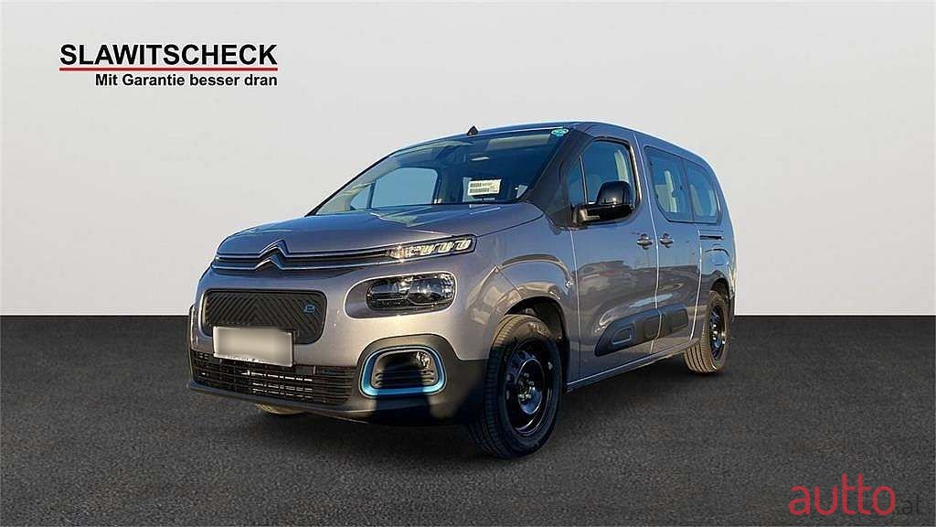 2023' Citroen Berlingo photo #1