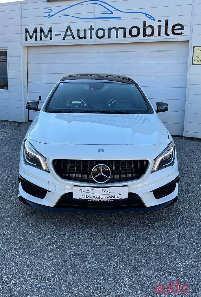 2013' Mercedes-Benz Cla-Klasse photo #3