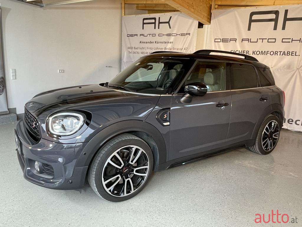 2020' MINI Countryman photo #5