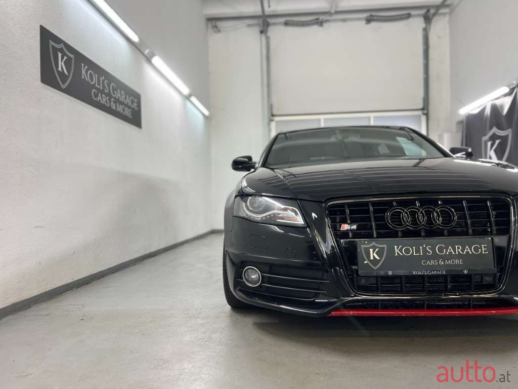 2009' Audi A4 photo #2