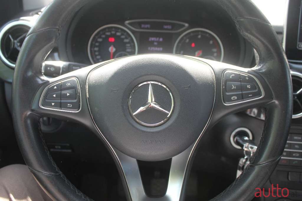2017' Mercedes-Benz B-Klasse photo #3
