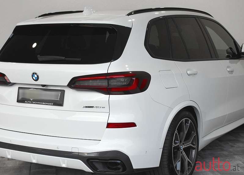 2021' BMW X5 photo #6