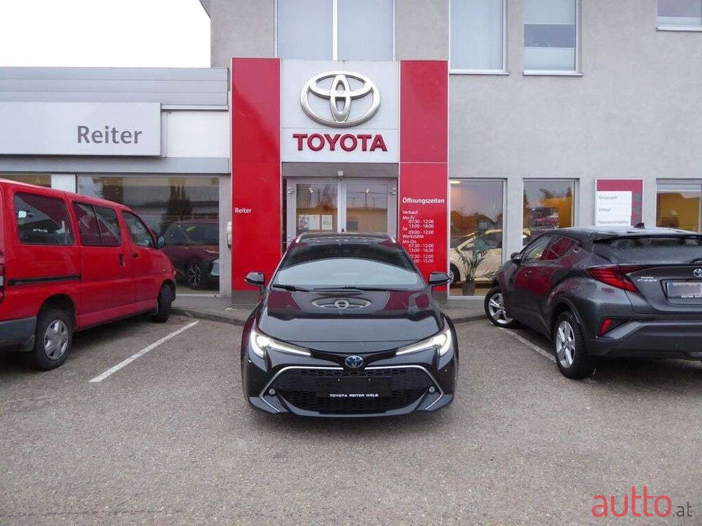 2019' Toyota Corolla photo #1