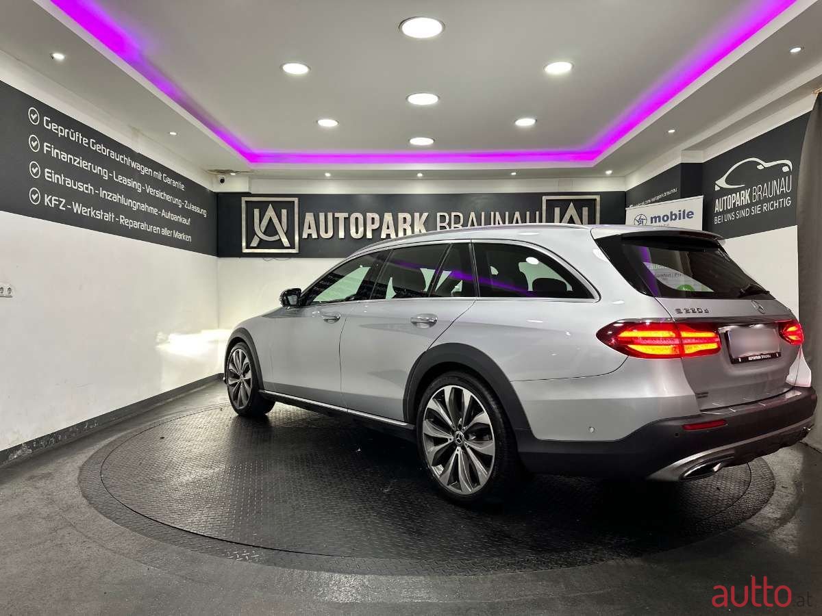 2017' Mercedes-Benz E-Klasse photo #4