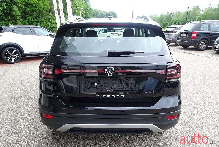 2021' Volkswagen T-Cross photo #4