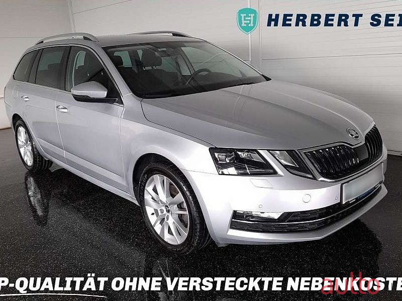 2018' Skoda Octavia photo #2