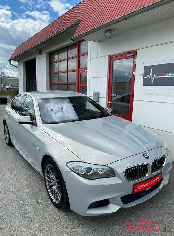 2013' BMW 5Er-Reihe photo #3