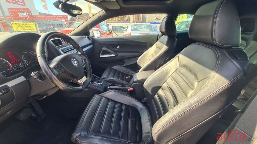 2008' Volkswagen Scirocco photo #4