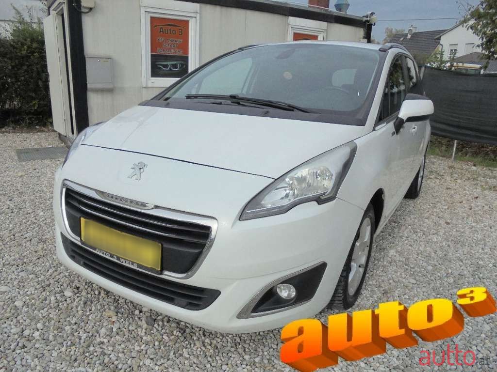 2015' Peugeot 5008 photo #1