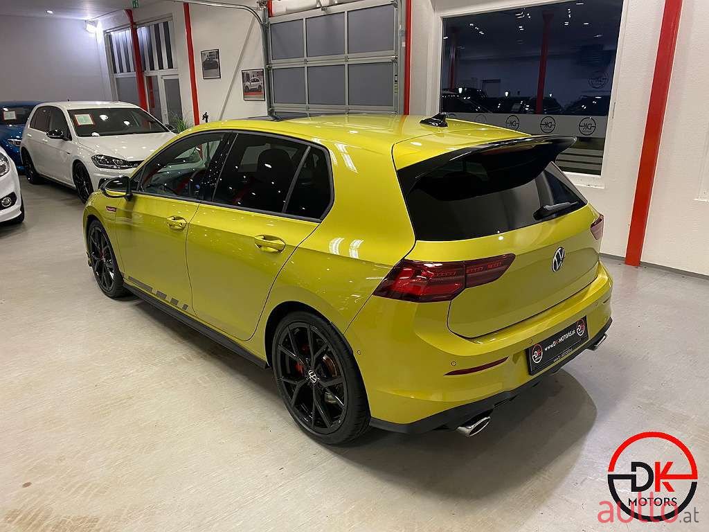 2022' Volkswagen Golf photo #5