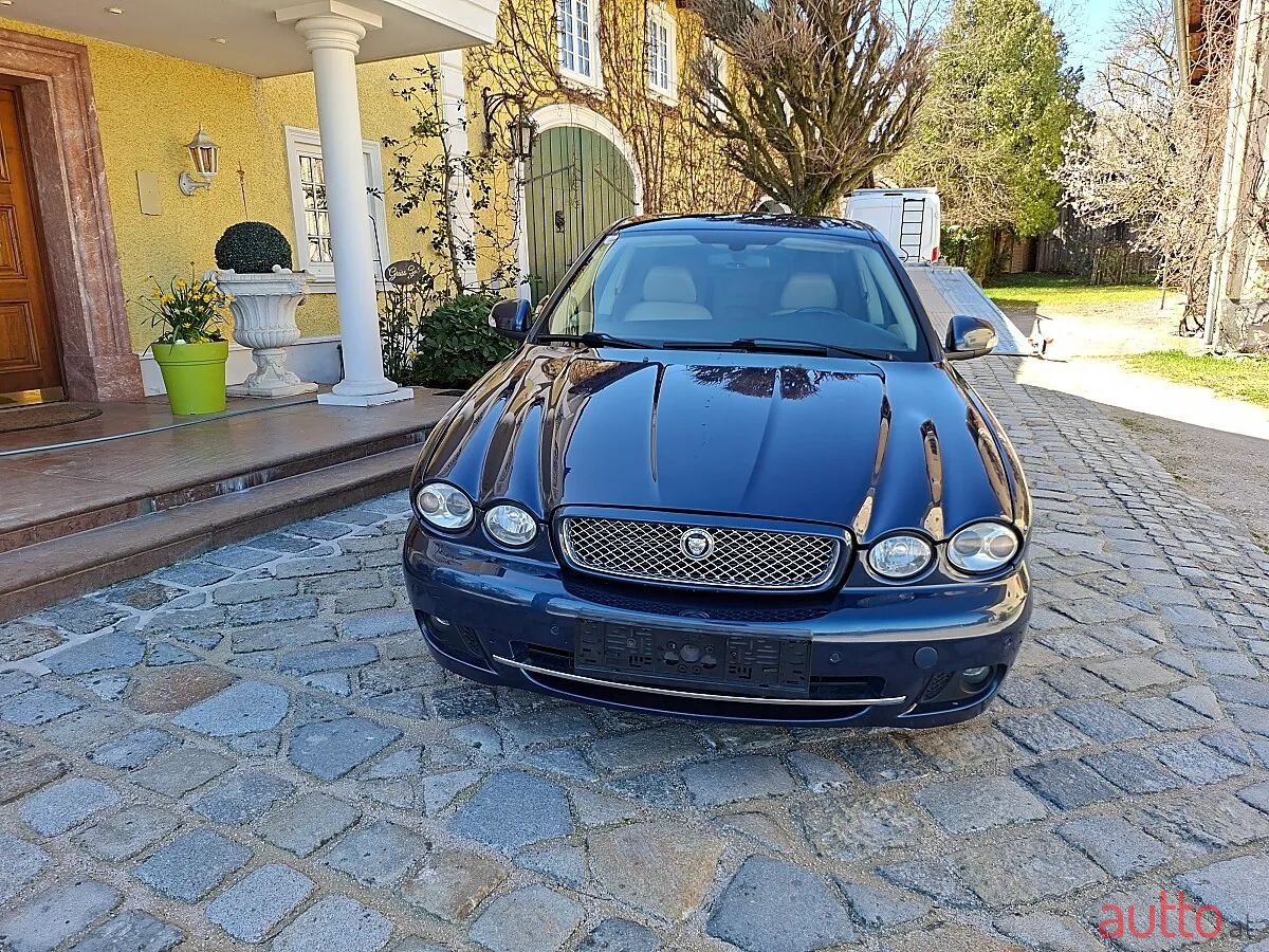 2009' Jaguar X-Type photo #3