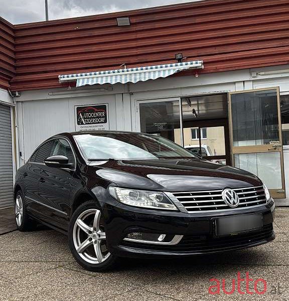2014' Volkswagen Passat photo #4