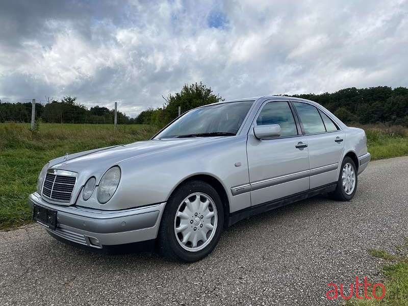 1998' Mercedes-Benz E-Klasse photo #1
