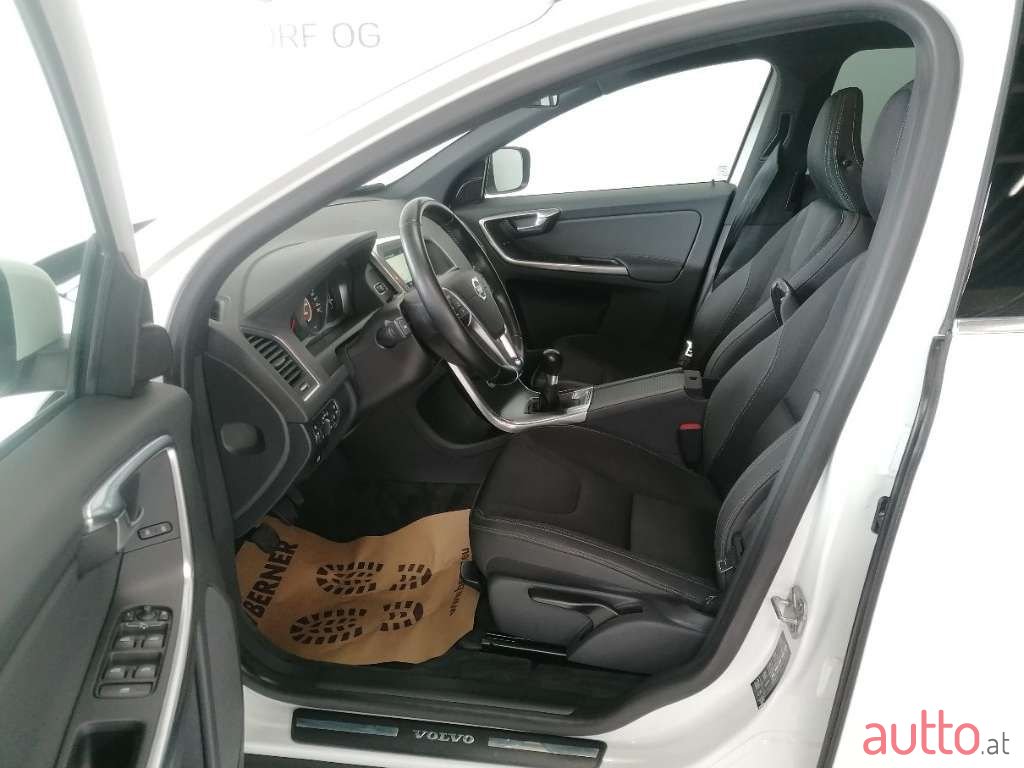 2014' Volvo XC60 photo #4