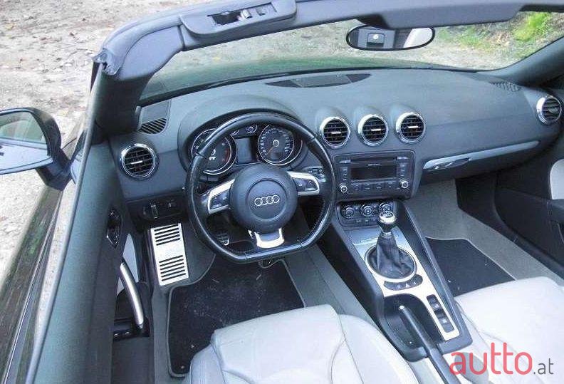 2008' Audi TT photo #2
