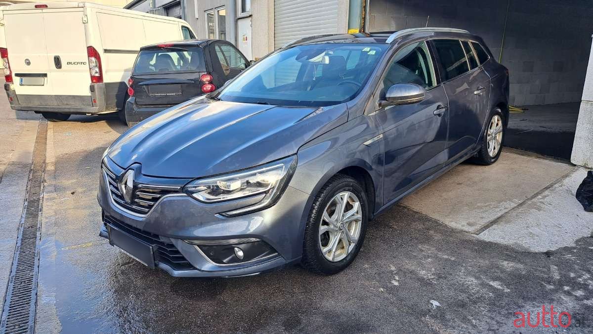 2018' Renault Megane photo #1