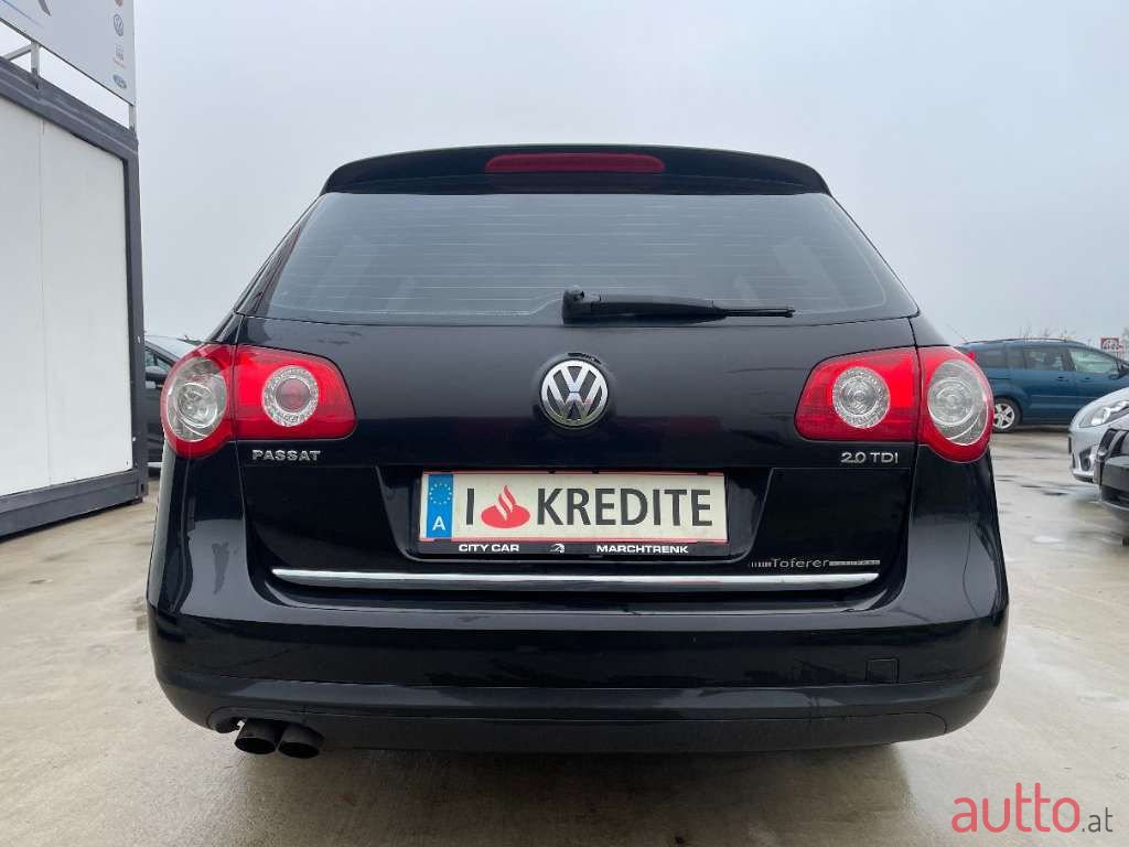 2006' Volkswagen Passat photo #4