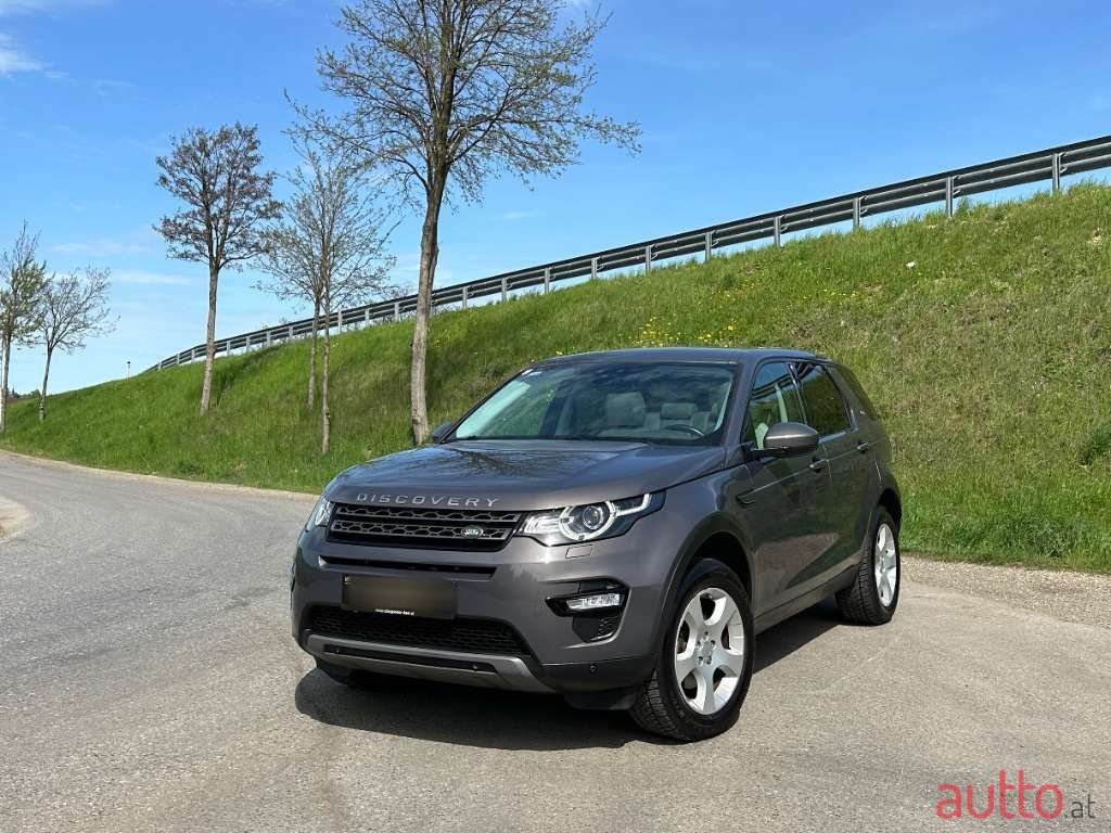 2015' Land Rover Discovery Sport photo #6