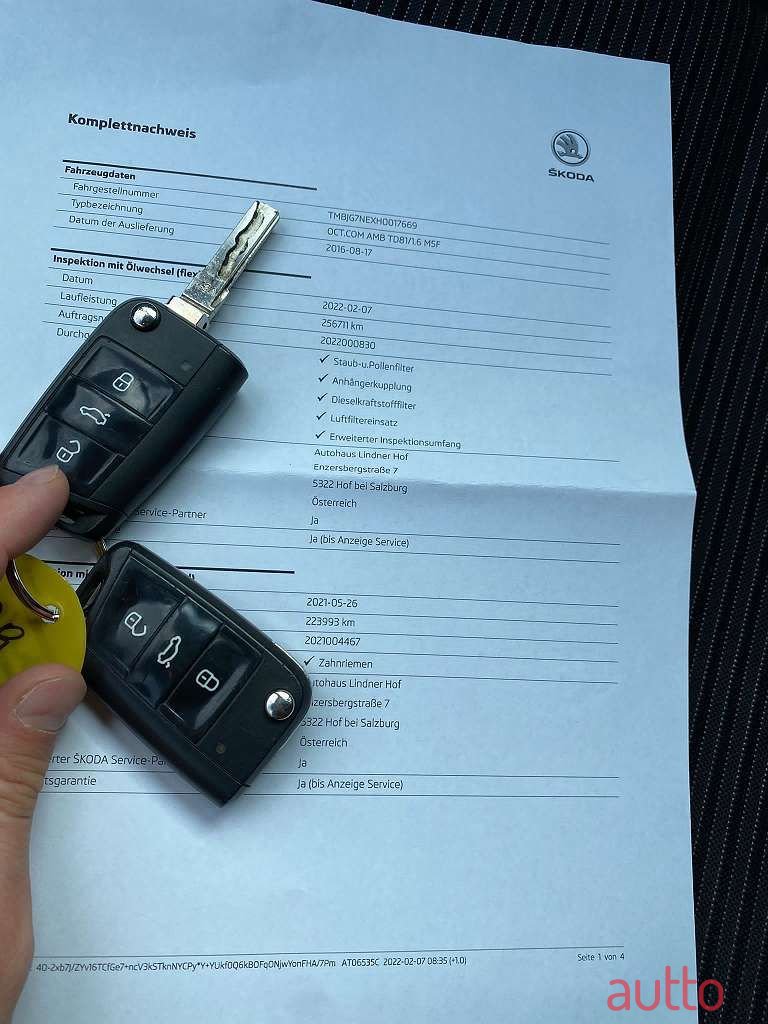 2016' Skoda Octavia photo #4