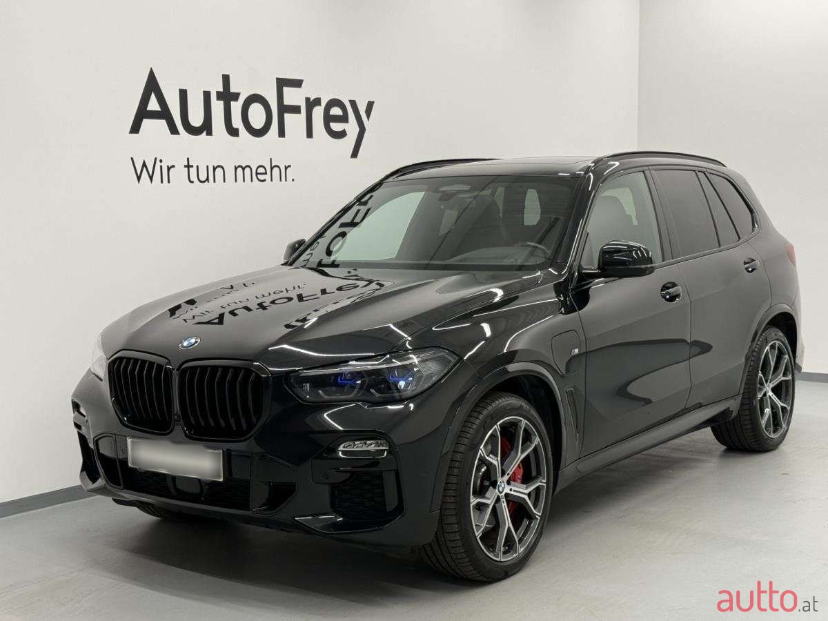 2021' BMW X5 photo #1