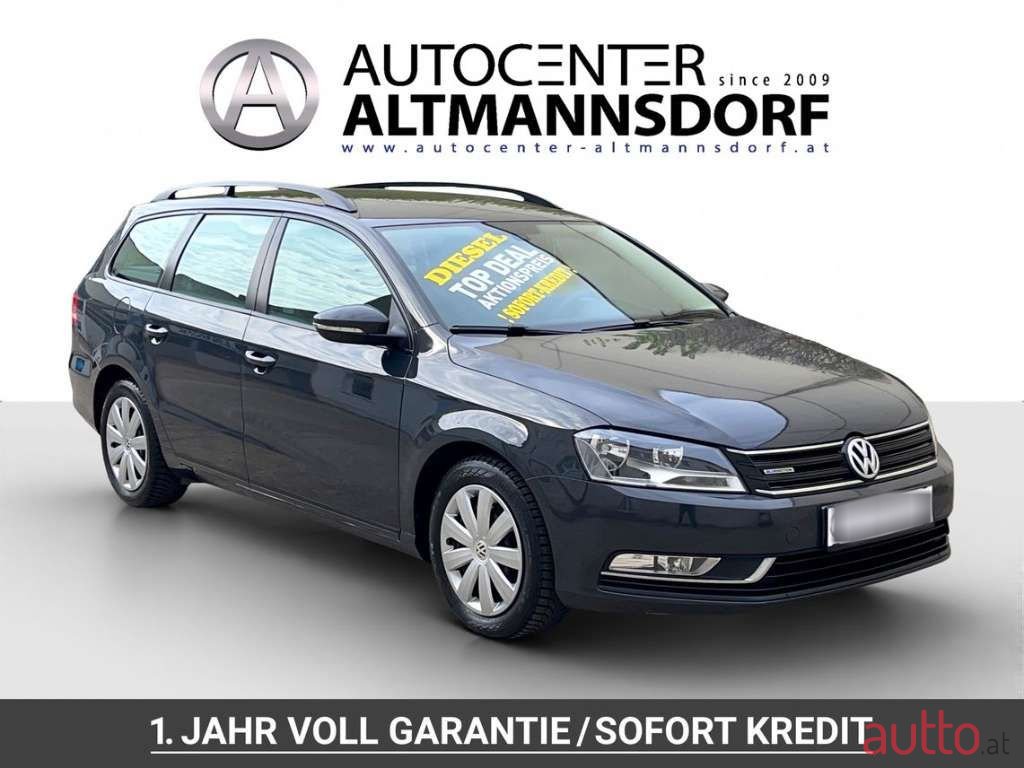 2011' Volkswagen Passat photo #3